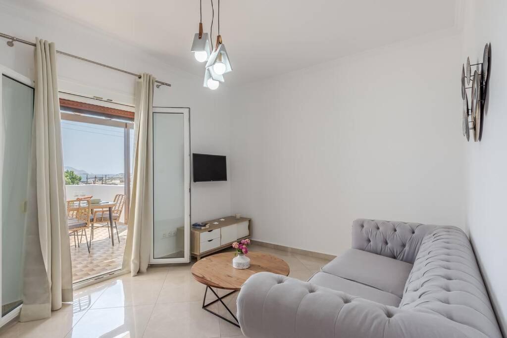 Brizet Apartments Sea View Pollonia Exterior photo