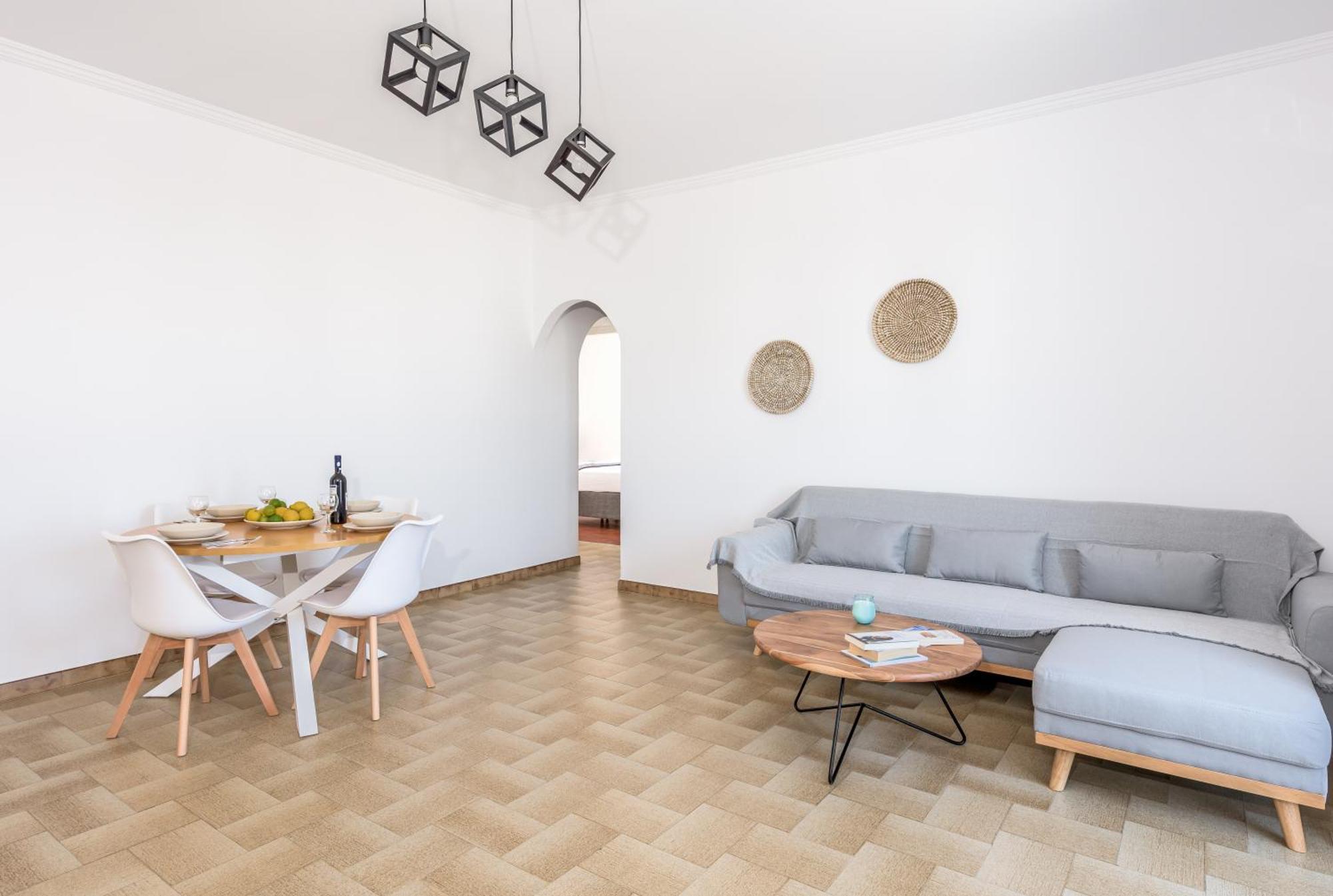 Brizet Apartments Sea View Pollonia Exterior photo